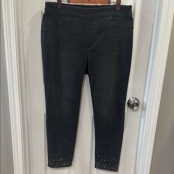 CHICO’S EMBELLISHED PULL-ON ANKLE JEGGINGS. DARK NIGHT WASH. - Picture 4 of 9